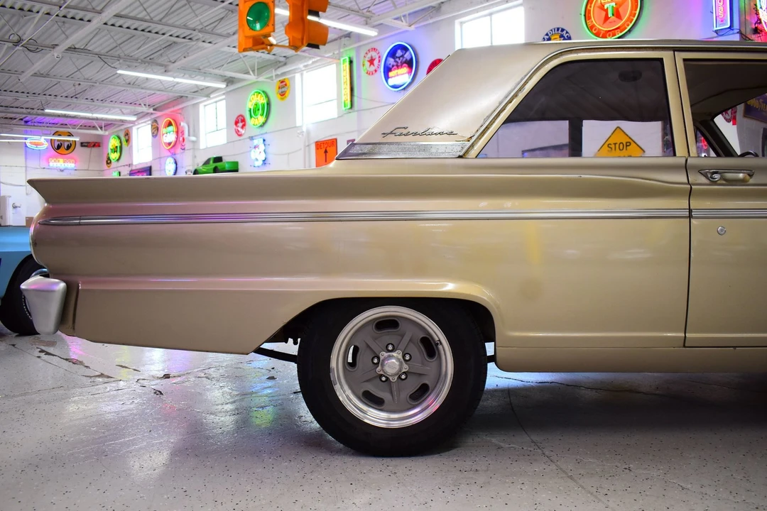 1963 Ford Fairlane 4th Gen - Image 7 of 20