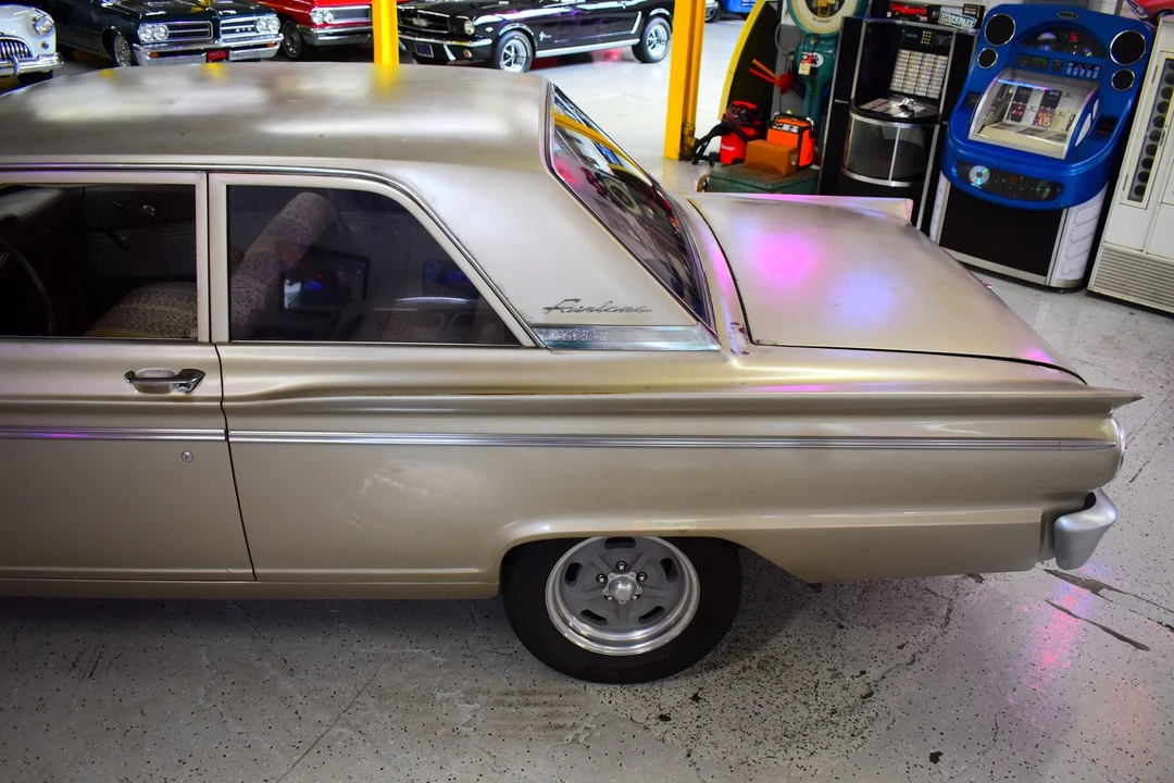 1963 Ford Fairlane 4th Gen - Image 19 of 20
