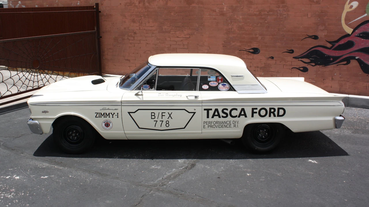 1963 Ford Fairlane - Image 2 of 19