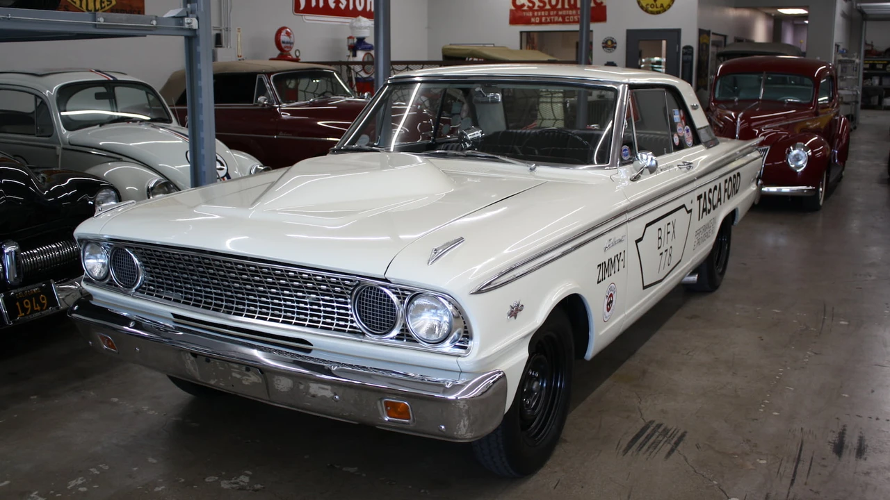 1963 Ford Fairlane - Image 18 of 19