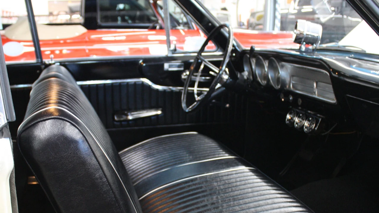 1963 Ford Fairlane - Image 8 of 19