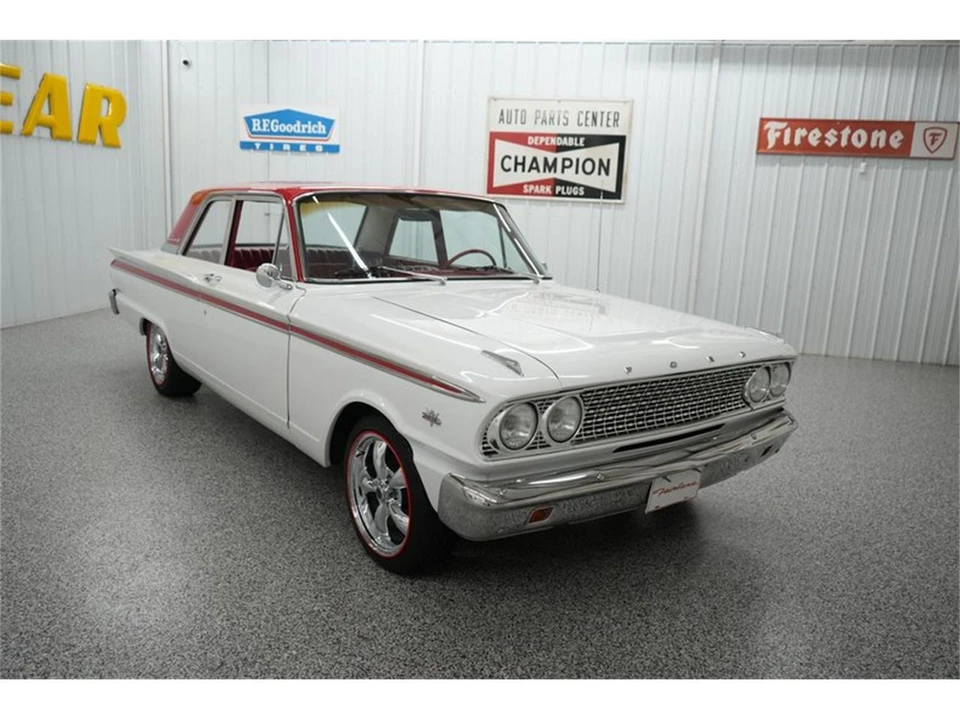 1963 Ford Fairlane 4th Gen - Image 23 of 31