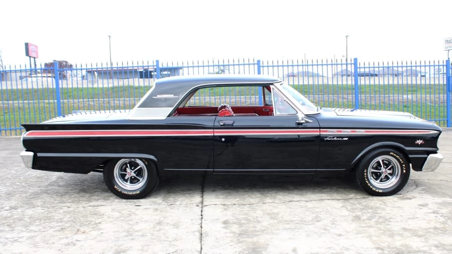 1963 Ford Fairlane - Image 8 of 17