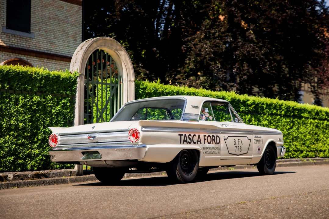 1963 Ford Fairlane 4th Gen - Image 27 of 31