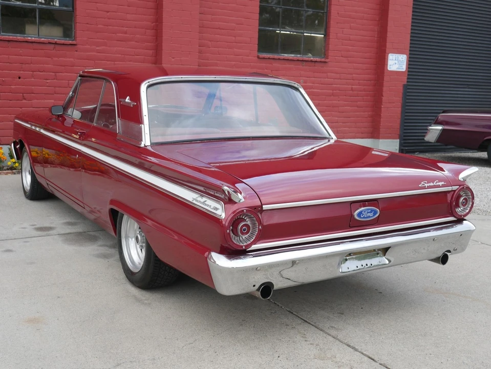 1963 Ford Fairlane - Image 10 of 21