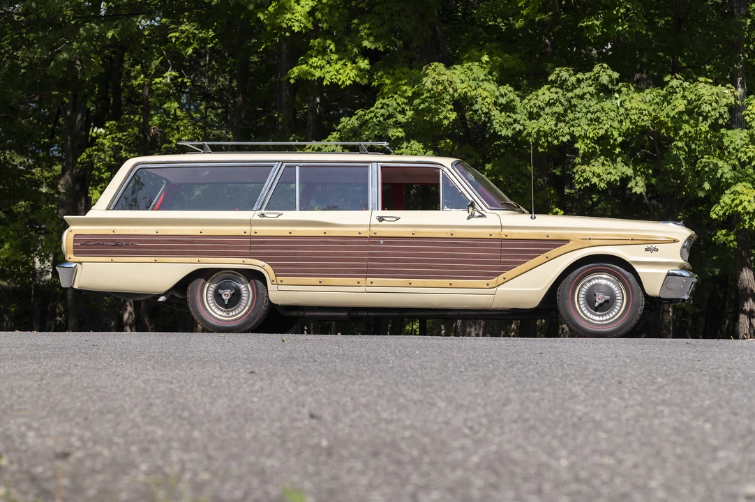 1963 Ford Country Squire - Image 12 of 31