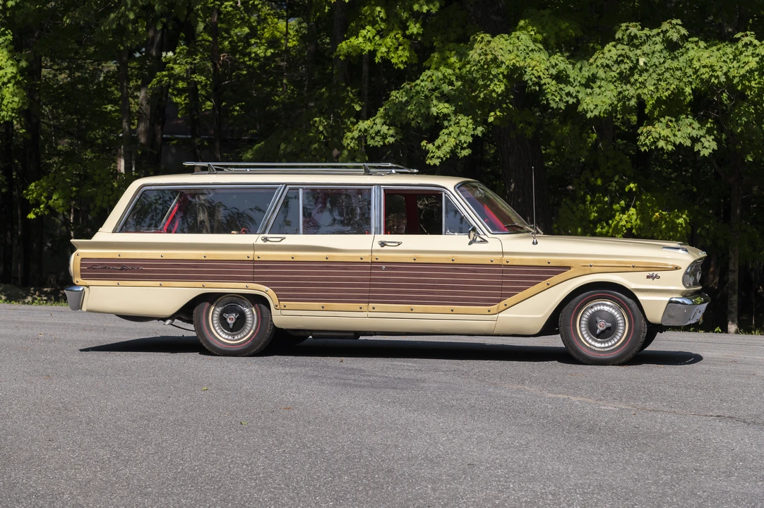 1963 Ford Country Squire - Image 14 of 31