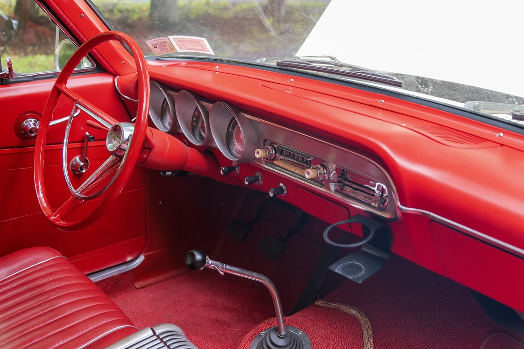 1963 Ford Country Squire - Image 23 of 31