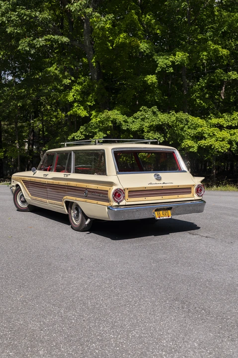 1963 Ford Country Squire - Image 6 of 31