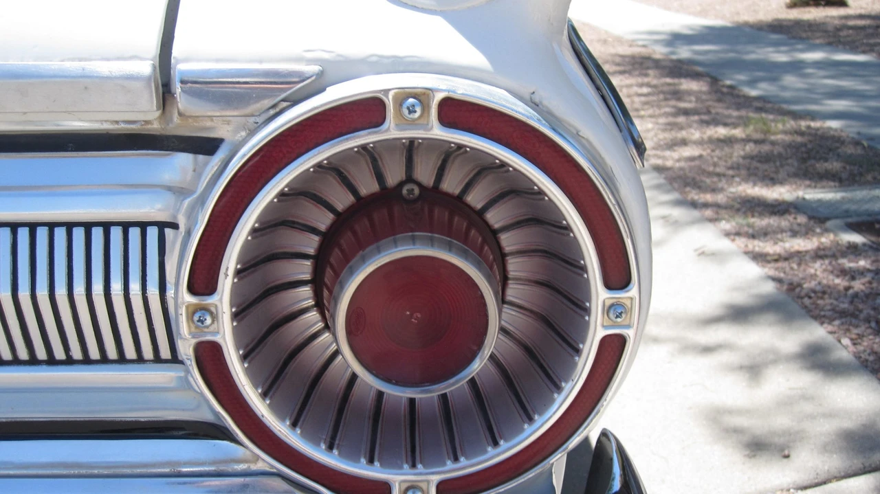 1963 Ford Fairlane 3rd Gen - Image 27 of 31