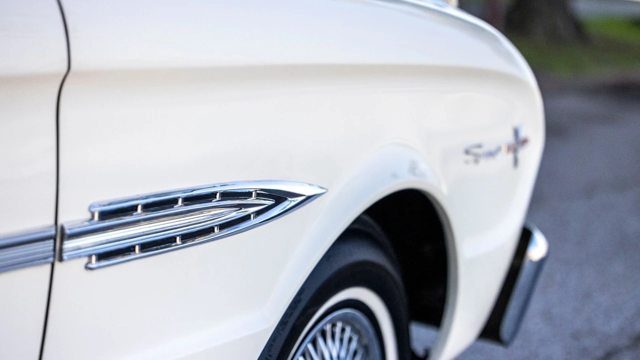 Ford Falcon 1st Gen - Image 24 of 31