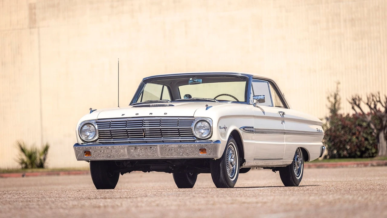 Ford Falcon 1st Gen - Image 7 of 31