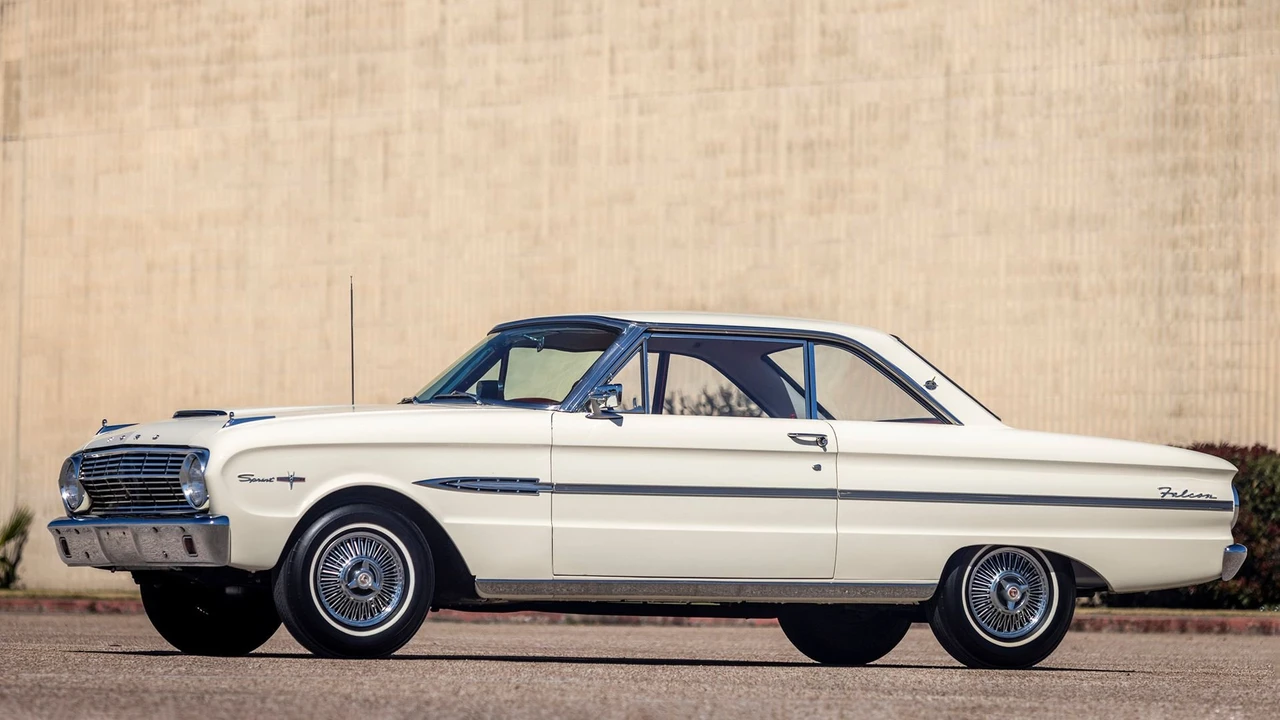 Ford Falcon 1st Gen - Image 10 of 31