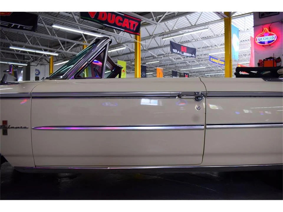 1963 Ford Galaxie 2nd Gen - Image 25 of 31