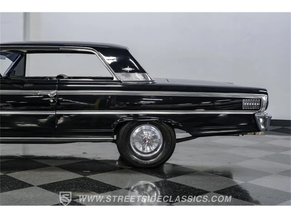 1963 Ford Galaxie 2nd Gen - Image 24 of 31