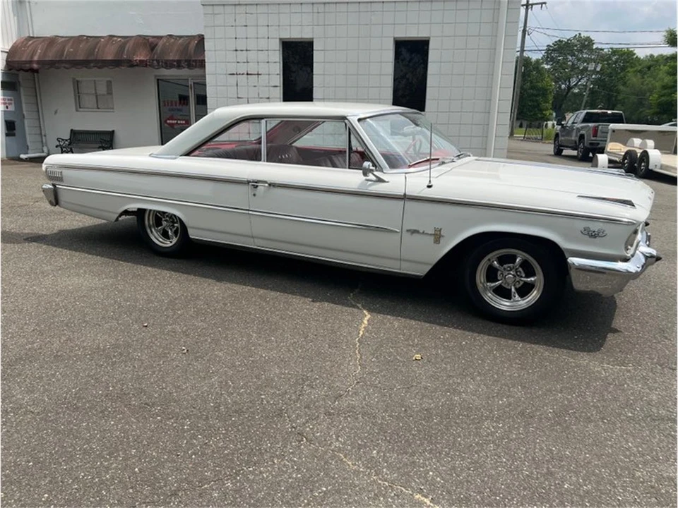 1963 Ford Galaxie 2nd Gen - Image 9 of 31