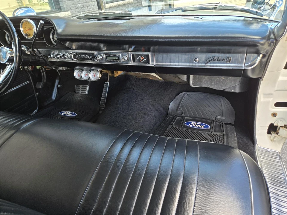 1963 Ford Galaxie 2nd Gen - Image 21 of 31