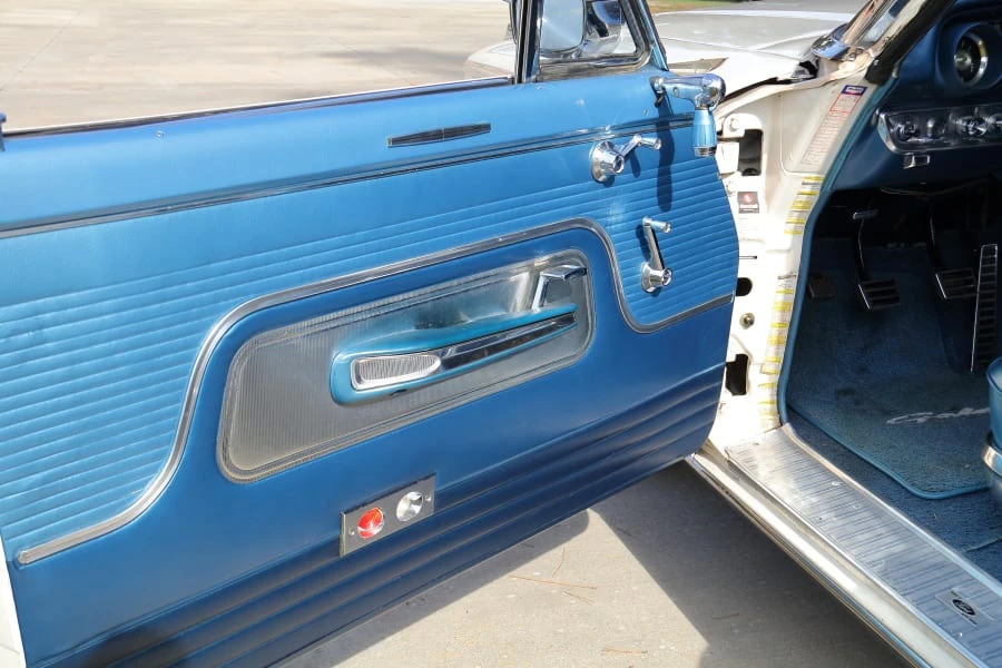 1963 Ford Galaxie 2nd Gen - Image 24 of 31