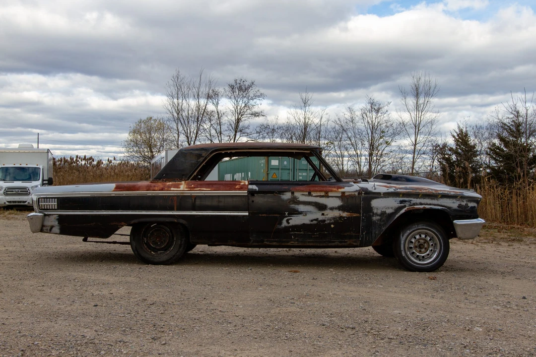 1963 Ford Galaxie 427 2nd Gen - Image 9 of 31