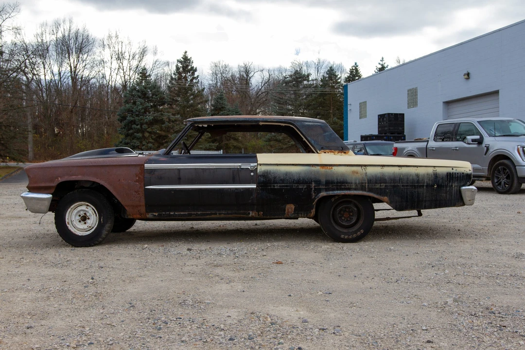 1963 Ford Galaxie 427 2nd Gen - Image 3 of 31