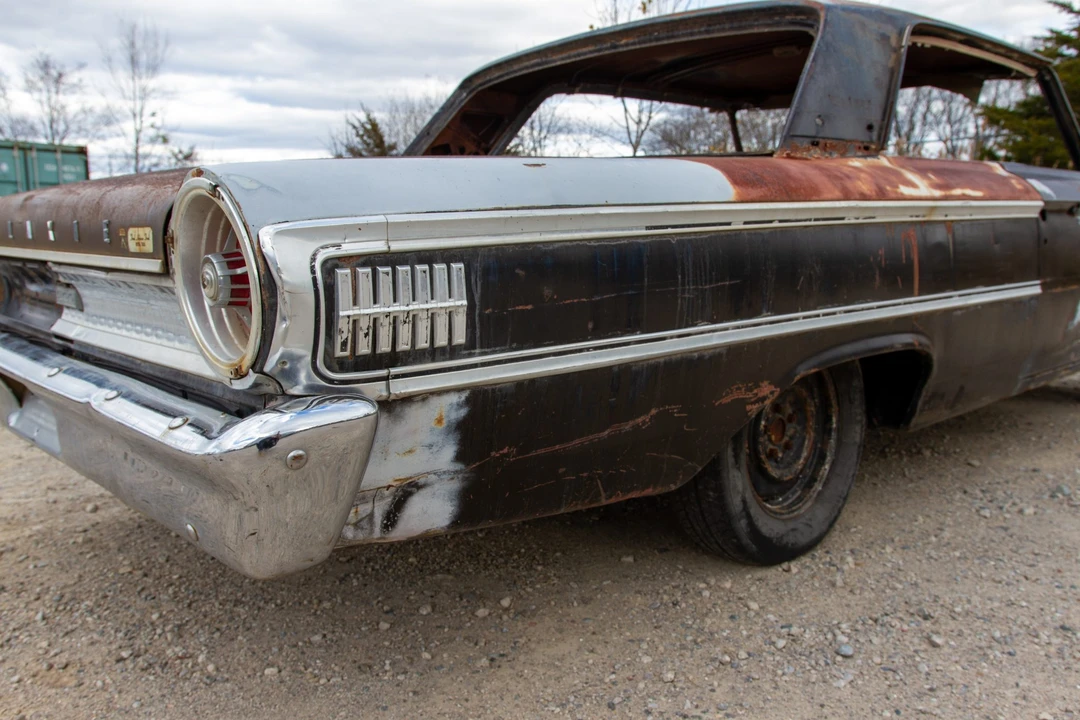 1963 Ford Galaxie 427 2nd Gen - Image 14 of 31
