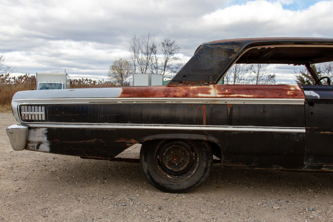 1963 Ford Galaxie 427 2nd Gen - Image 16 of 31