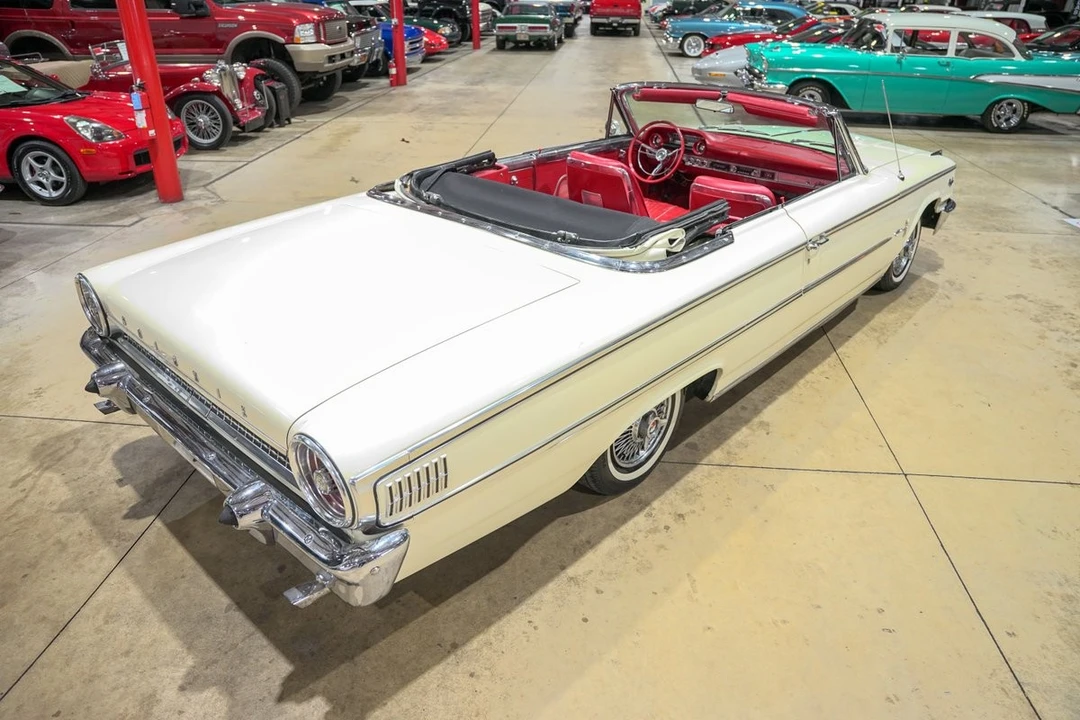 1963 Ford Galaxie 2nd Gen - Image 17 of 21