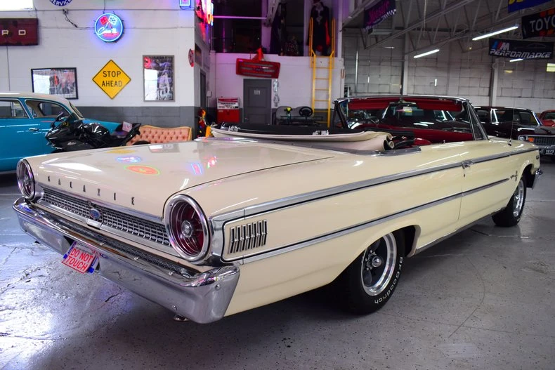 1963 Ford Galaxie 2nd Gen - Image 12 of 31