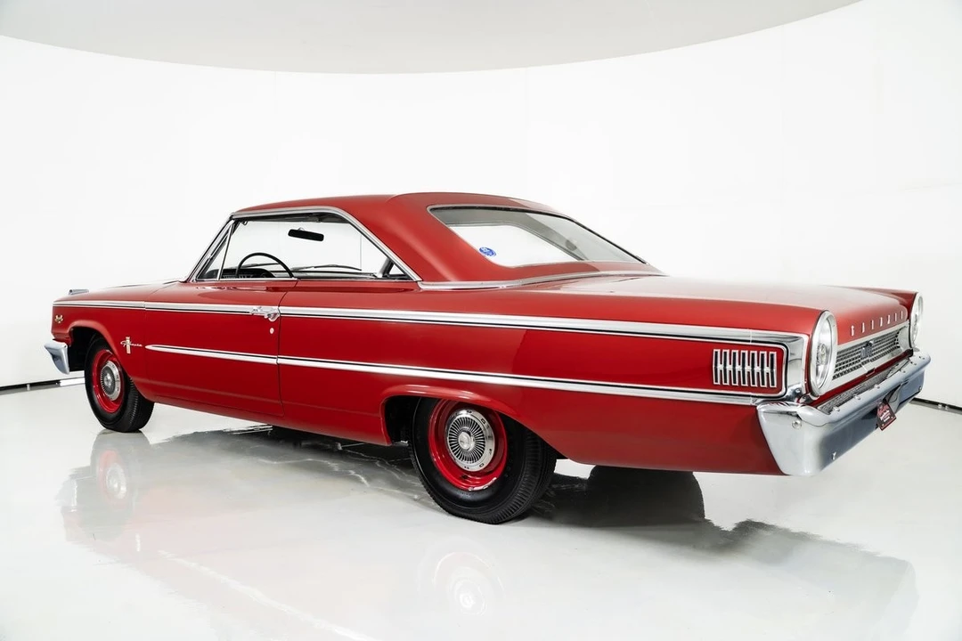 1963 Ford Galaxie 427 2nd Gen - Image 9 of 31