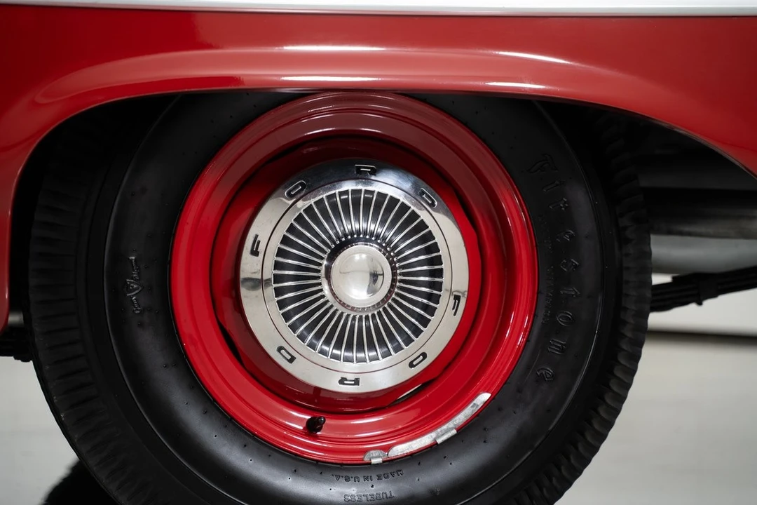 1963 Ford Galaxie 427 2nd Gen - Image 8 of 31