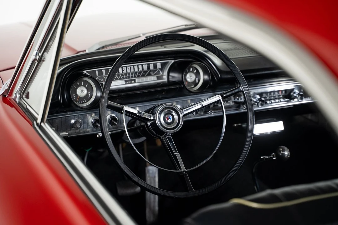 1963 Ford Galaxie 427 2nd Gen - Image 25 of 31