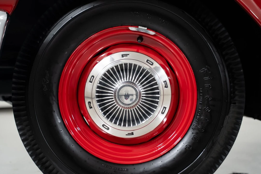 1963 Ford Galaxie 427 2nd Gen - Image 7 of 31