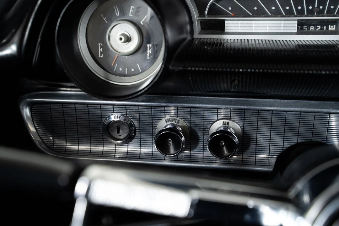 1963 Ford Galaxie 427 2nd Gen - Image 28 of 31
