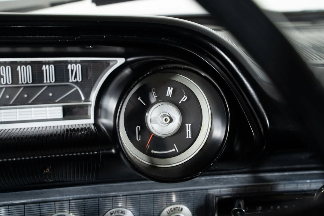 1963 Ford Galaxie 427 2nd Gen - Image 30 of 31