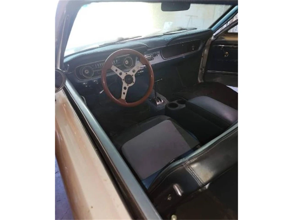 1963 Ford Mustang - Image 4 of 8