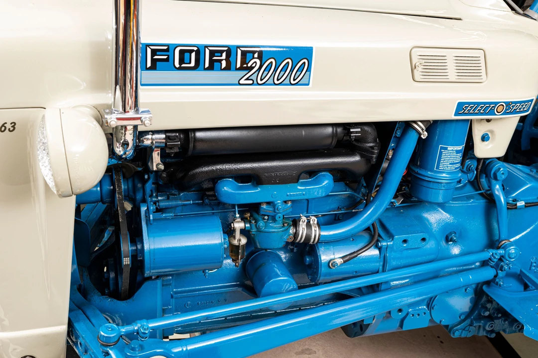 1963 Ford Tractor - Image 2 of 12