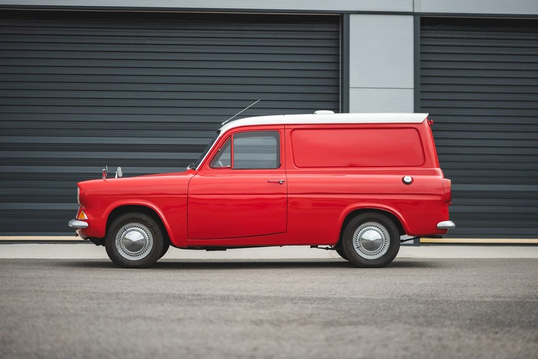 1963 Ford Anglia - Image 15 of 30