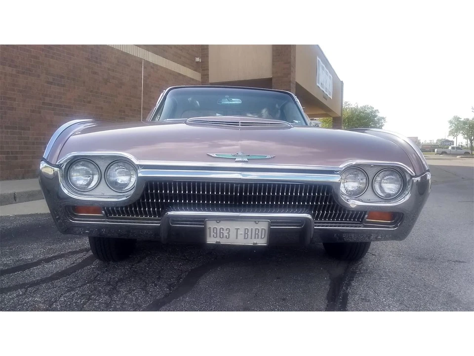 1963 Ford Thunderbird 3rd Gen - Image 3 of 31