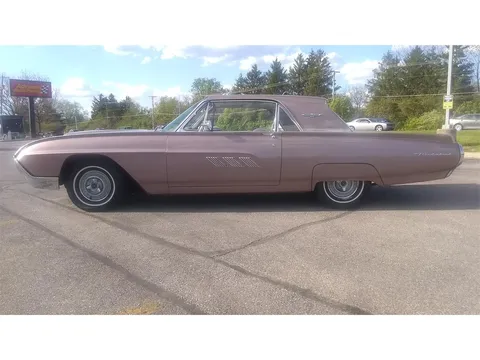 1963 Ford Thunderbird