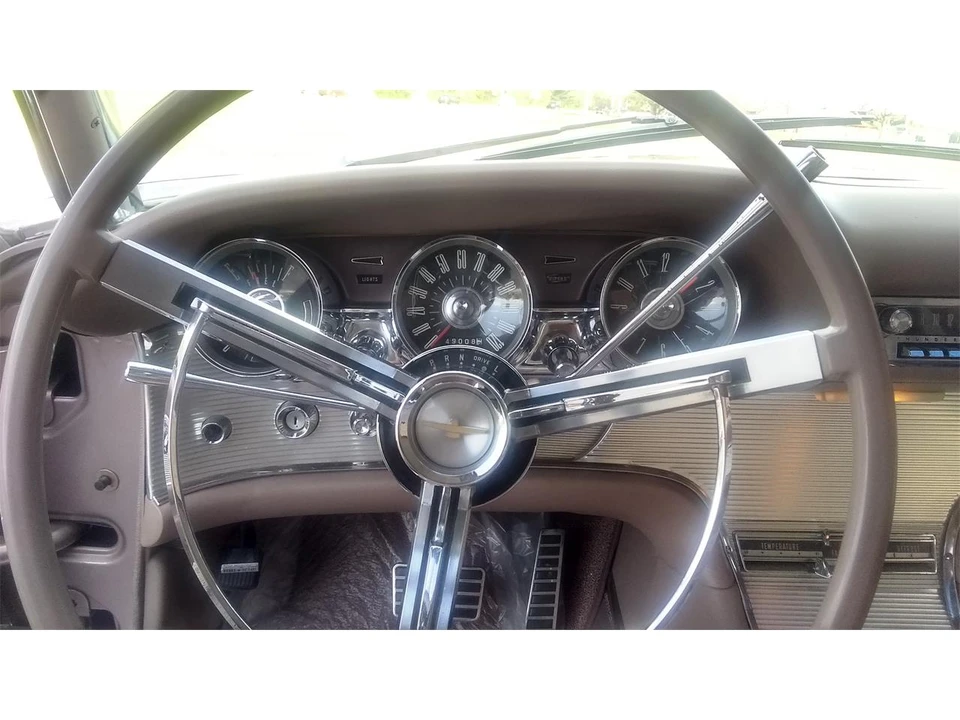 1963 Ford Thunderbird 3rd Gen - Image 13 of 31
