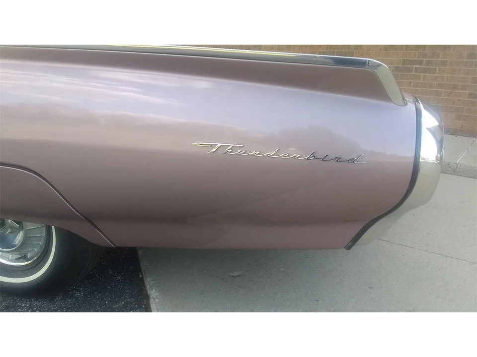 1963 Ford Thunderbird 3rd Gen - Image 30 of 31