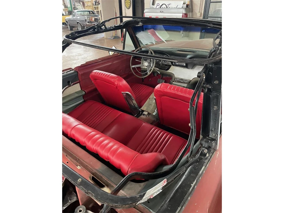 1963 Ford Thunderbird 3rd Gen - Image 3 of 4