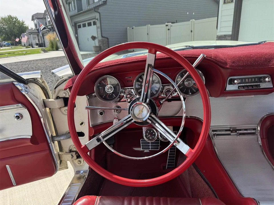 1963 Ford Thunderbird 3rd Gen - Image 13 of 19