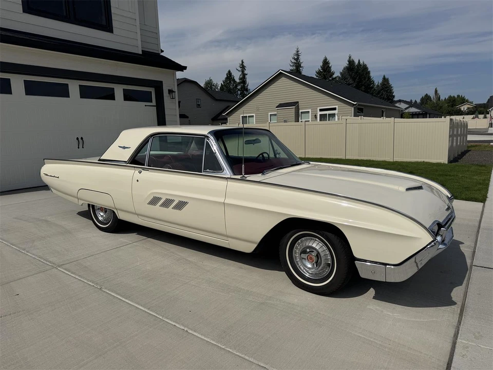 1963 Ford Thunderbird 3rd Gen - Image 3 of 19
