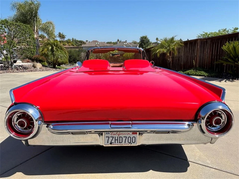 1963 Ford Thunderbird 3rd Gen - Image 14 of 21