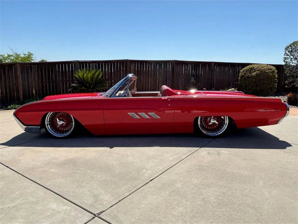1963 Ford Thunderbird 3rd Gen - Image 3 of 21