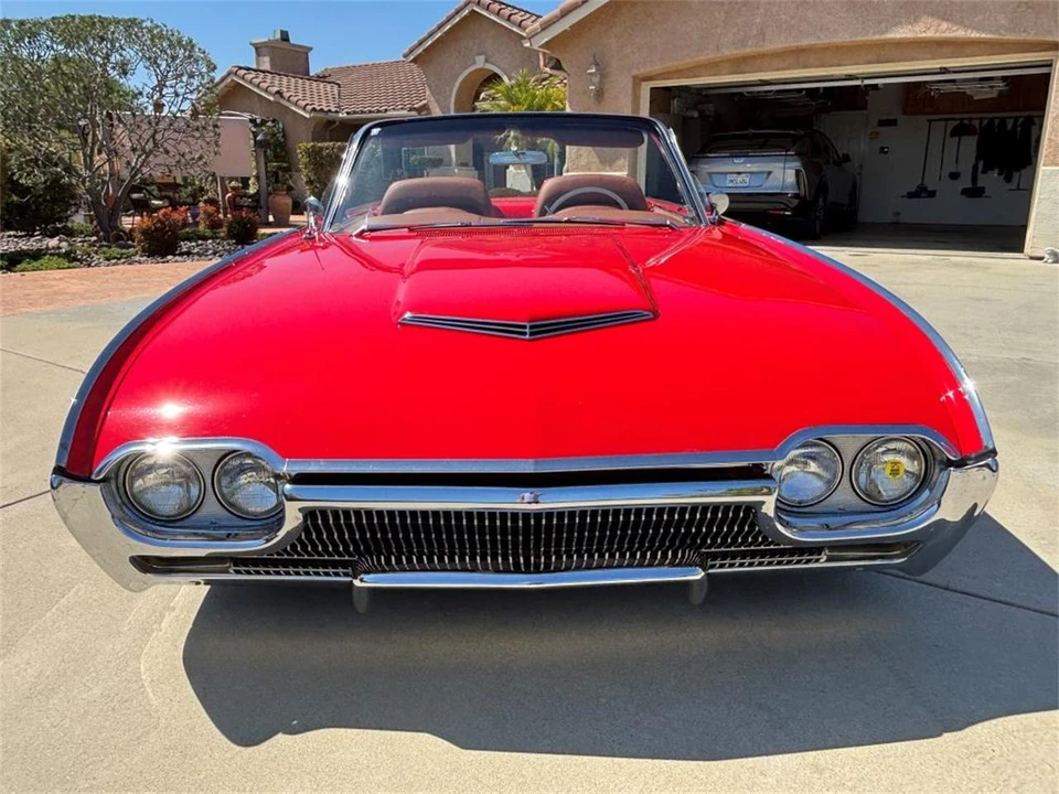 1963 Ford Thunderbird 3rd Gen - Image 5 of 21