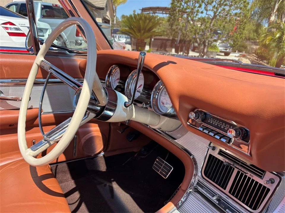 1963 Ford Thunderbird 3rd Gen - Image 13 of 21