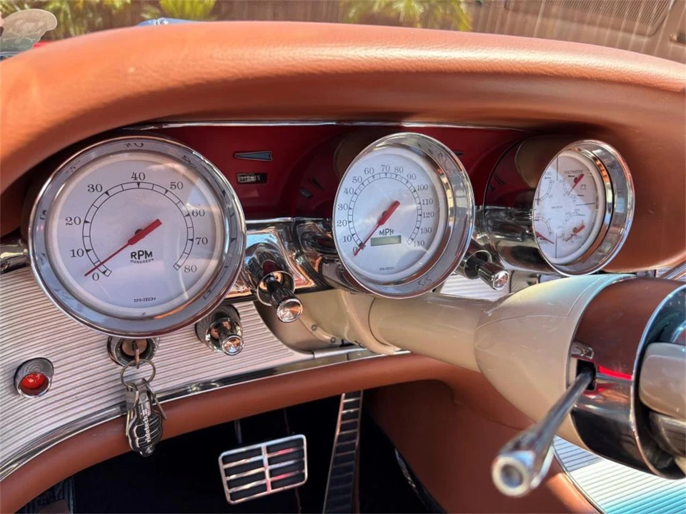 1963 Ford Thunderbird 3rd Gen - Image 10 of 21