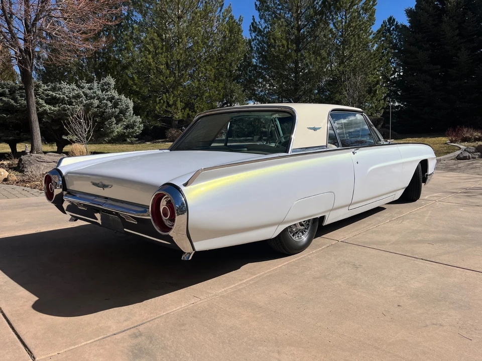 1963 Ford Thunderbird 3rd Gen - Image 16 of 21